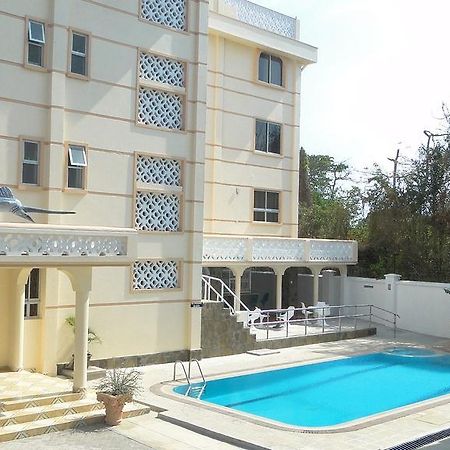 Pavilion Holiday Resort Bamburi Dış mekan fotoğraf