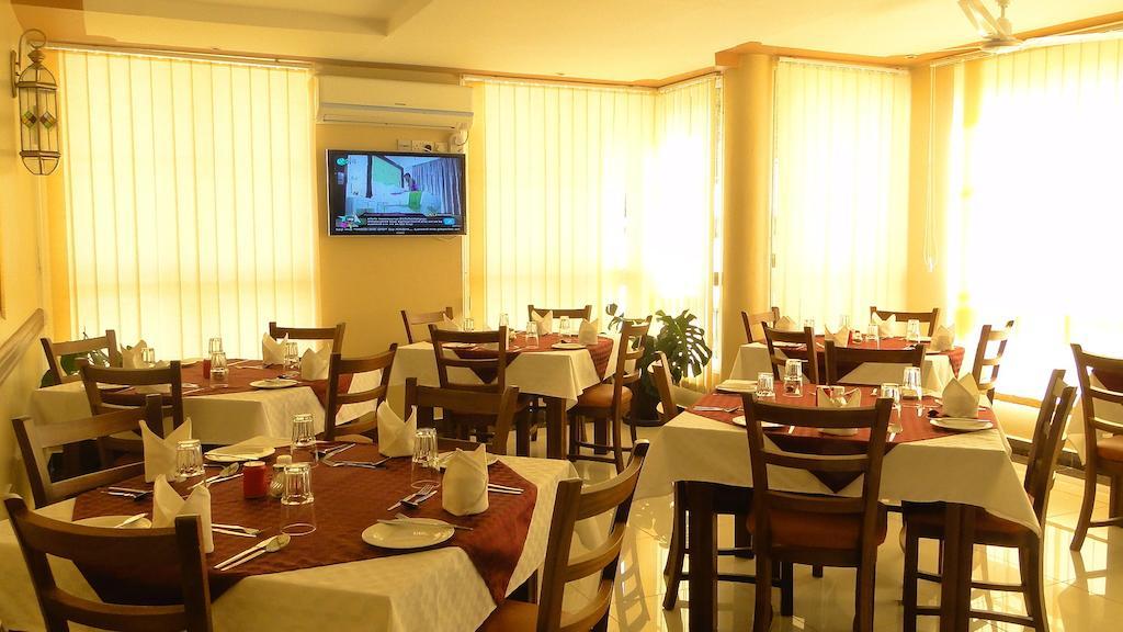 Pavilion Holiday Resort Bamburi Dış mekan fotoğraf